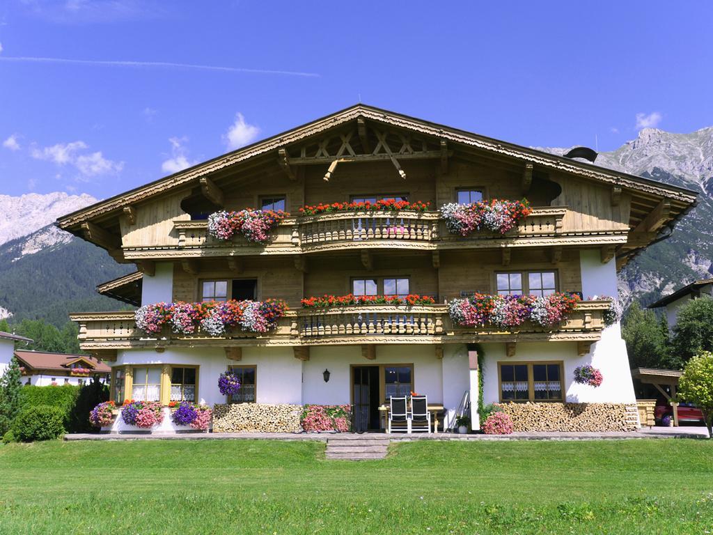ロイタシュHaus Wittingアパートメント エクステリア 写真
